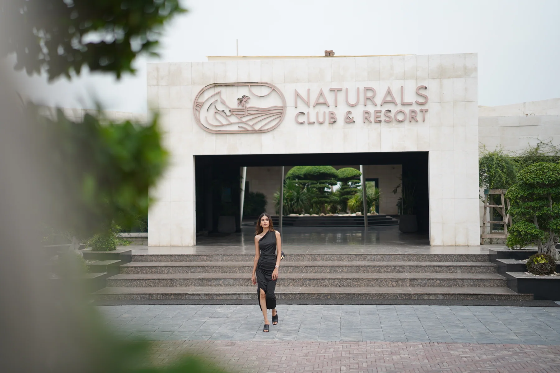 Naturals Club & Resort arrival
